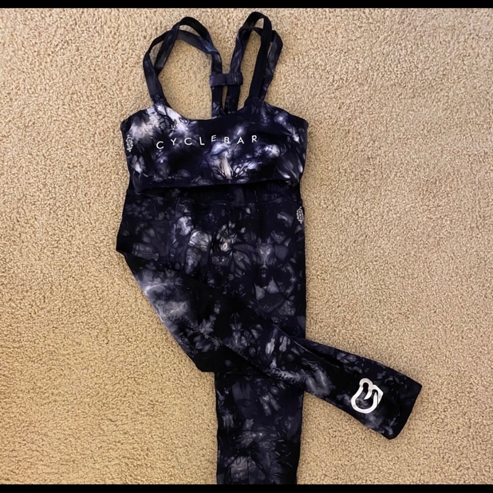 Free People Cyclebar Set (Bra and Leggings)